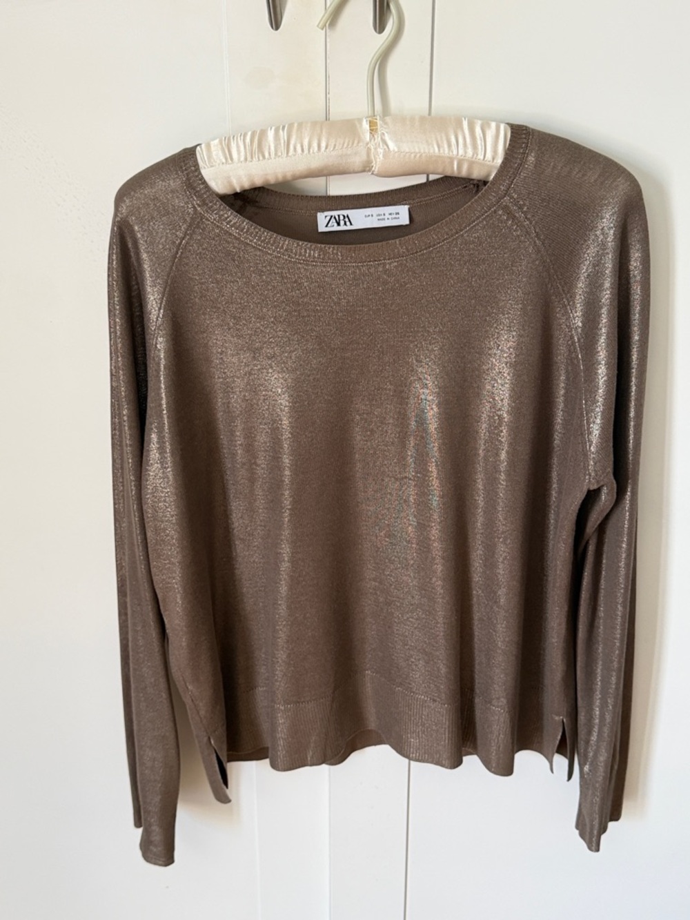 ZARA Shimmery Taupe-Brown Long Sleeve Knit Top 15” across and 22” long